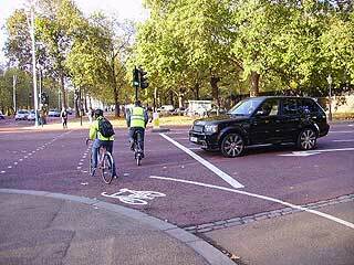 The photo for East-West Cycle Superhighway: Westminster's alternative route.